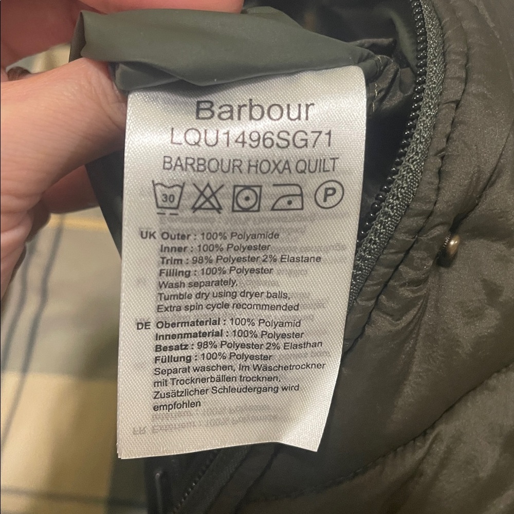Barbour Hoxa Quilted Jacket. Size 14 Women
#107 - Picture 9 of 9